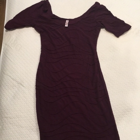 dark purple bodycon dress